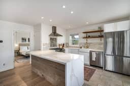 Vineyard Bungalow in St. Helena