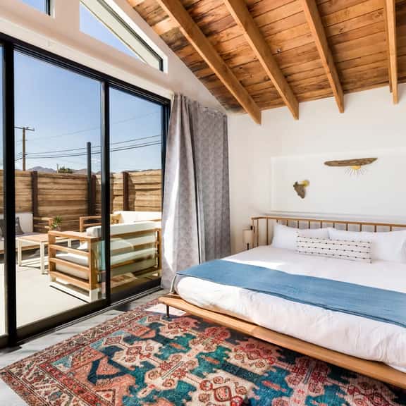 R6 – Casita - Image 1