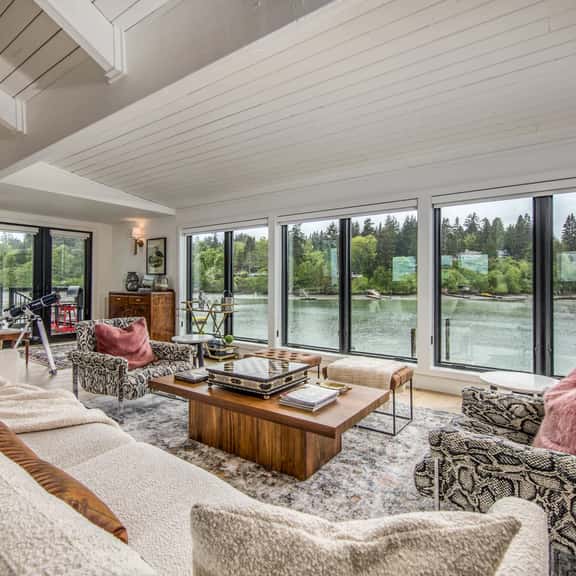 Bainbridge - Image 1