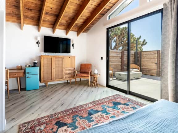 R6 – Casita