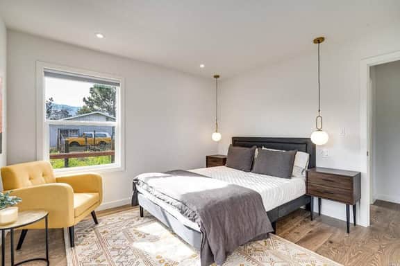 Vineyard Bungalow in St. Helena