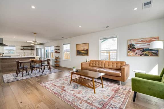 Vineyard Bungalow in St. Helena