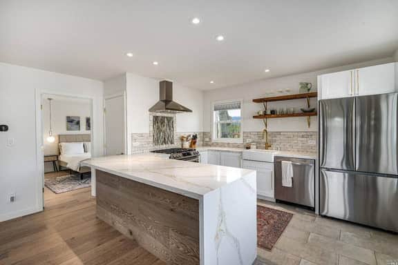 Vineyard Bungalow in St. Helena